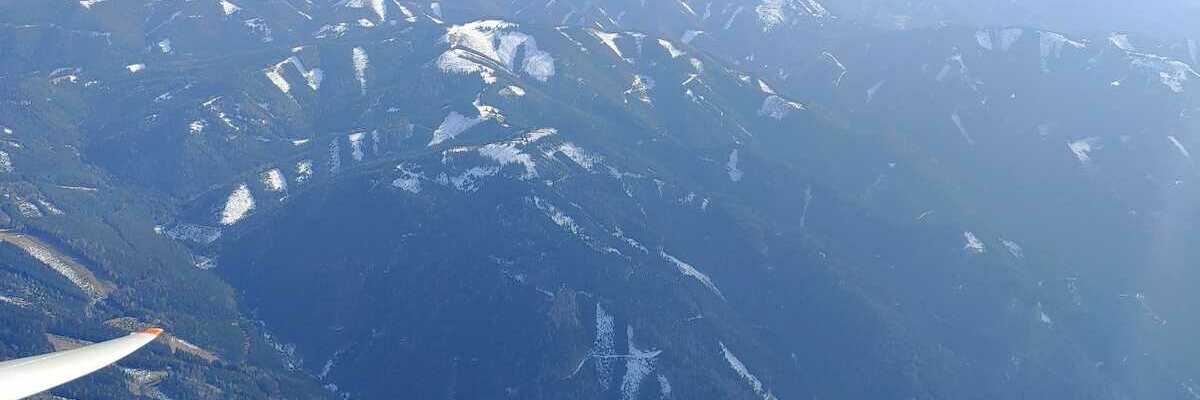 Flugwegposition um 14:36:44: Aufgenommen in der Nähe von Leoben, 8700 Leoben, Österreich in 2534 Meter